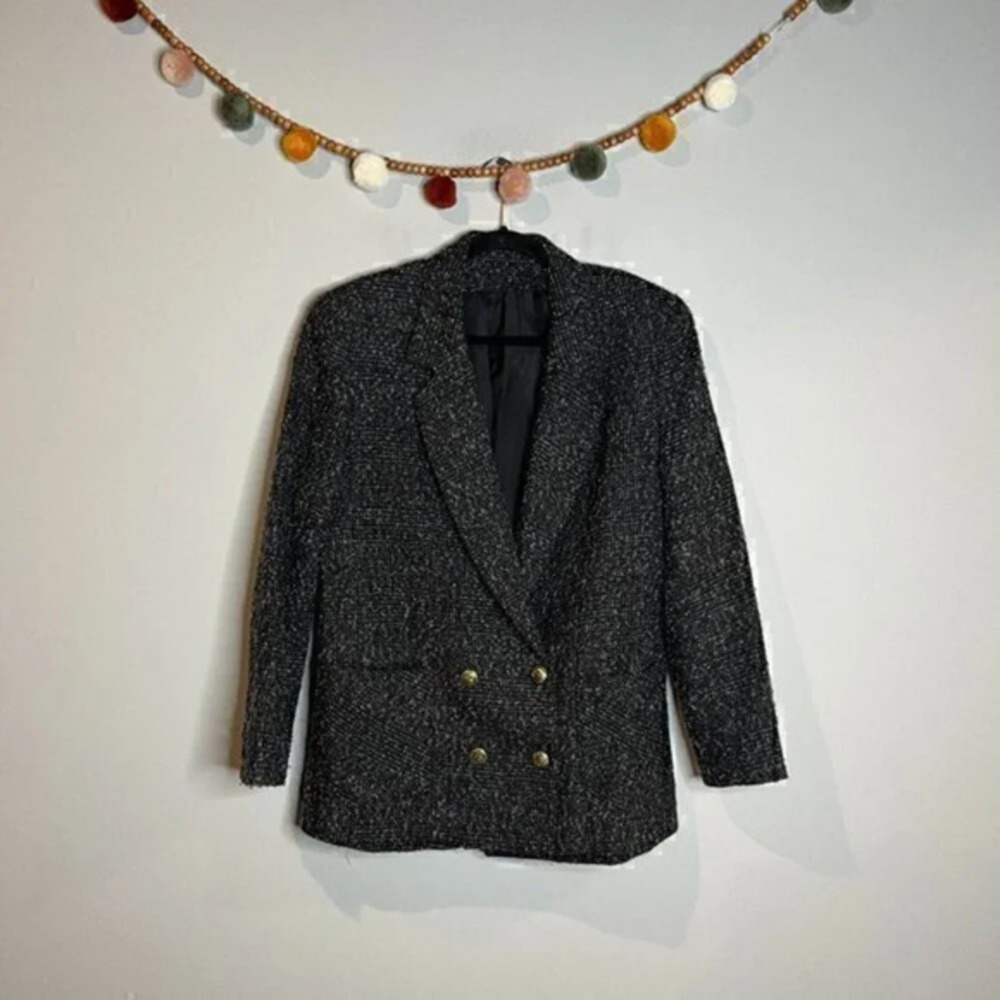 Vintage wool boucle button blazer